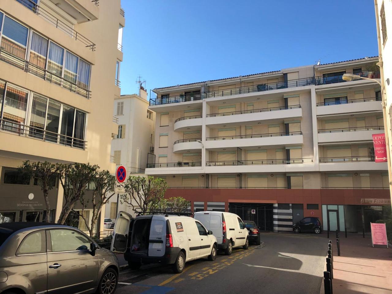 45 Boulevard De La Croisette *